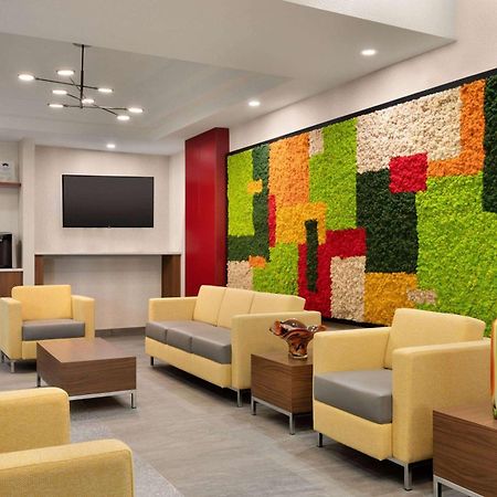 Days Inn & Suites By Wyndham Sherwood Park Edmonton Экстерьер фото