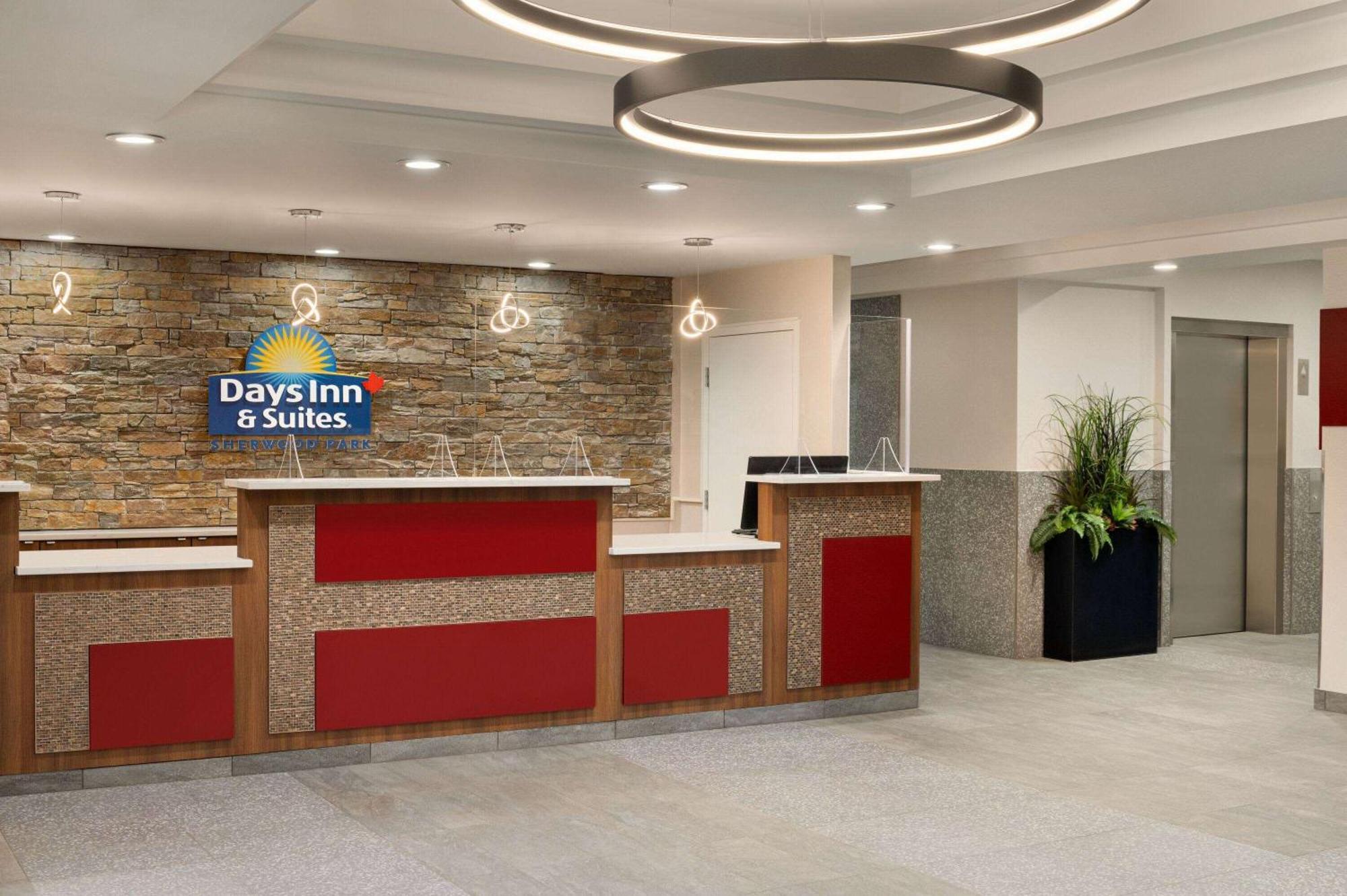 Days Inn & Suites By Wyndham Sherwood Park Edmonton Экстерьер фото